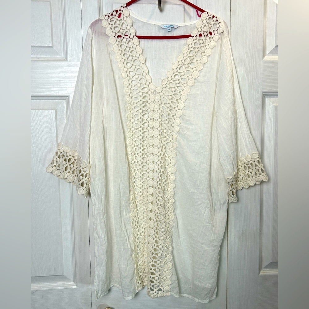 M118 // Gauzy Cotton Crochet Lace Trim Tunic/ Cover Up // up to XL